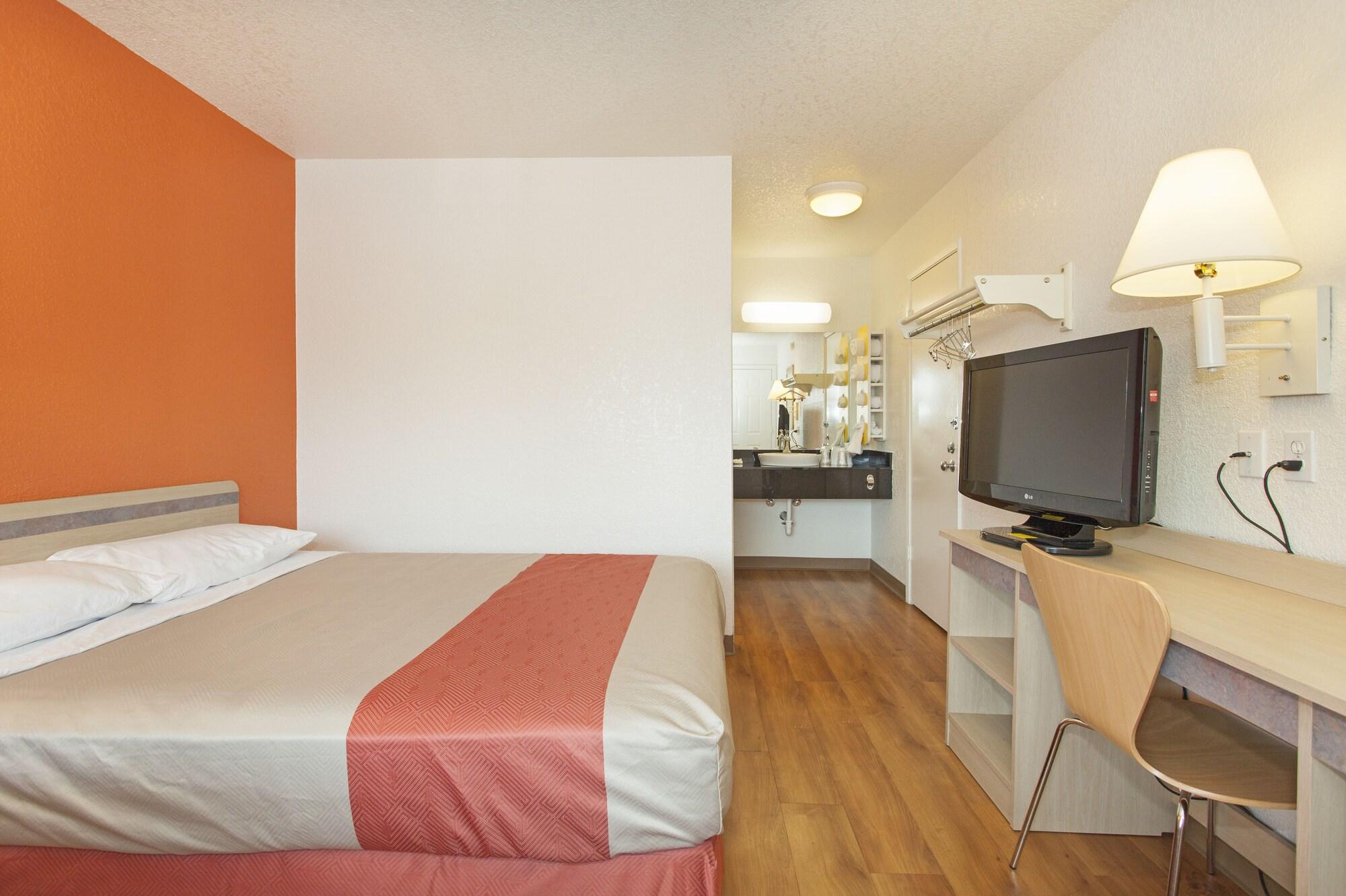 Motel 6-Belmont, Ca - San Francisco - Redwood City Buitenkant foto
