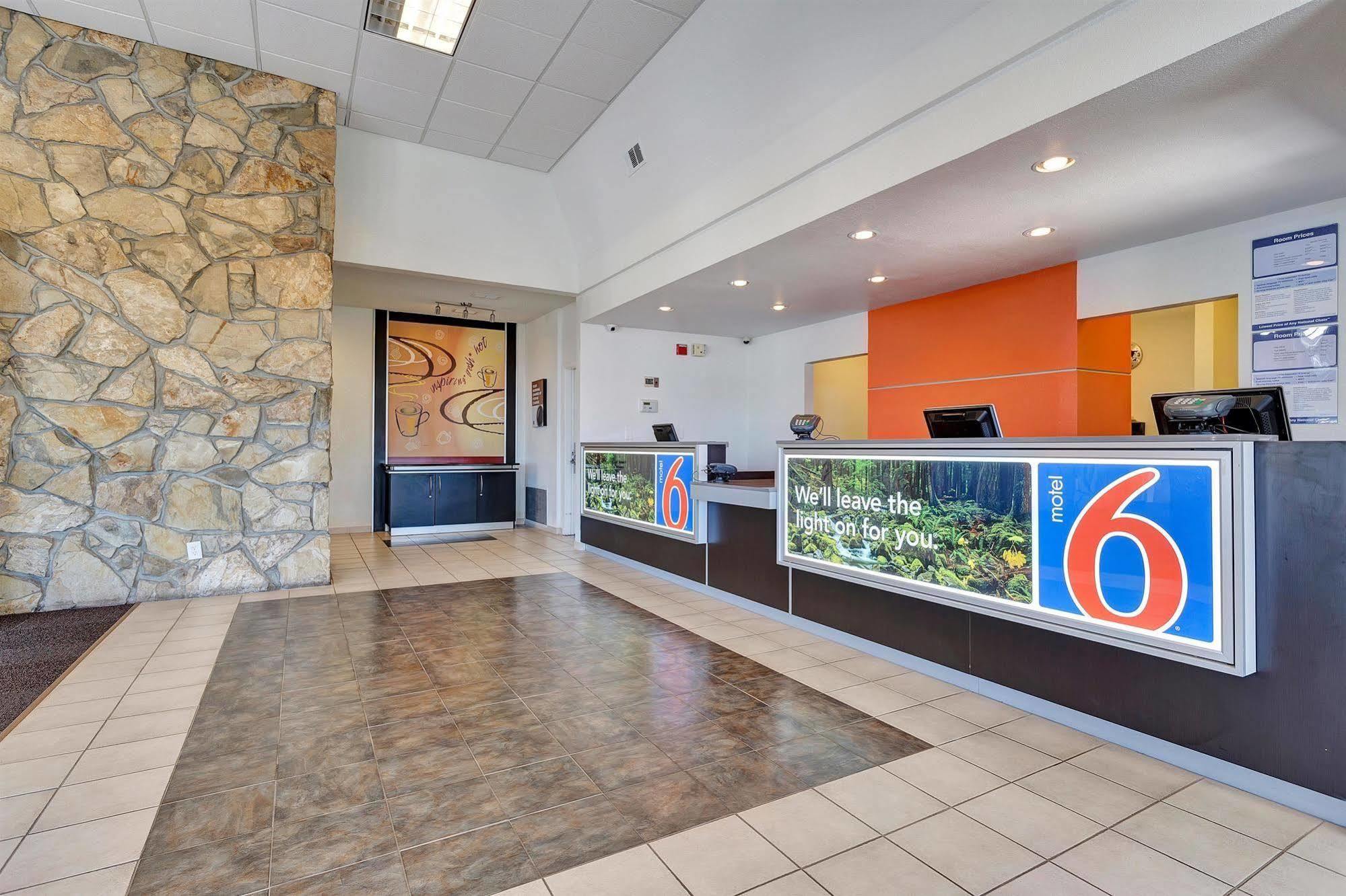 Motel 6-Belmont, Ca - San Francisco - Redwood City Buitenkant foto